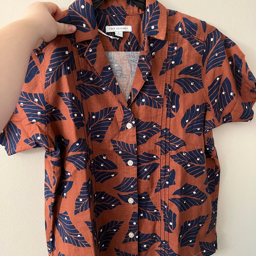 new shirt short sleeve Leaf print